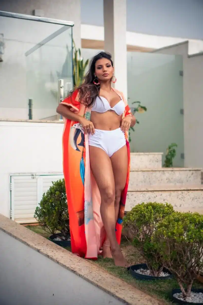 BIQUÍNI FLAVIA MEIA TAÇA HOTPANTS LISO SAN MARÉ - Image 9